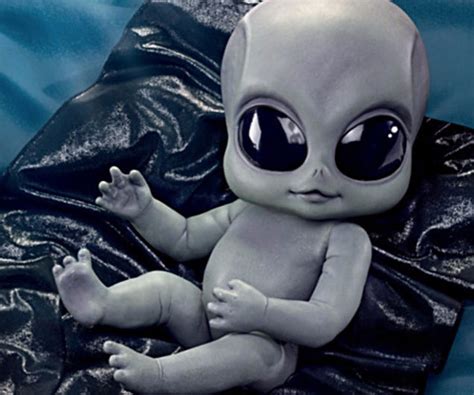 ari and baby alien|Alectra and Baby Alien